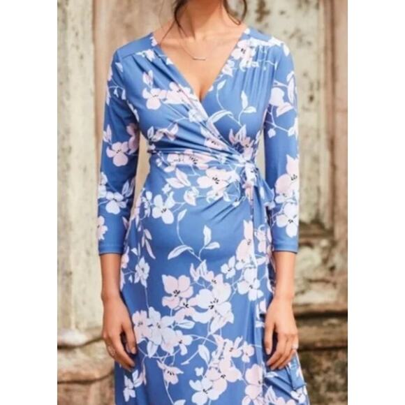 A Pea in the Pod Dresses & Skirts - A Pea in the Pod Purple Floral Wrap Dress Size S